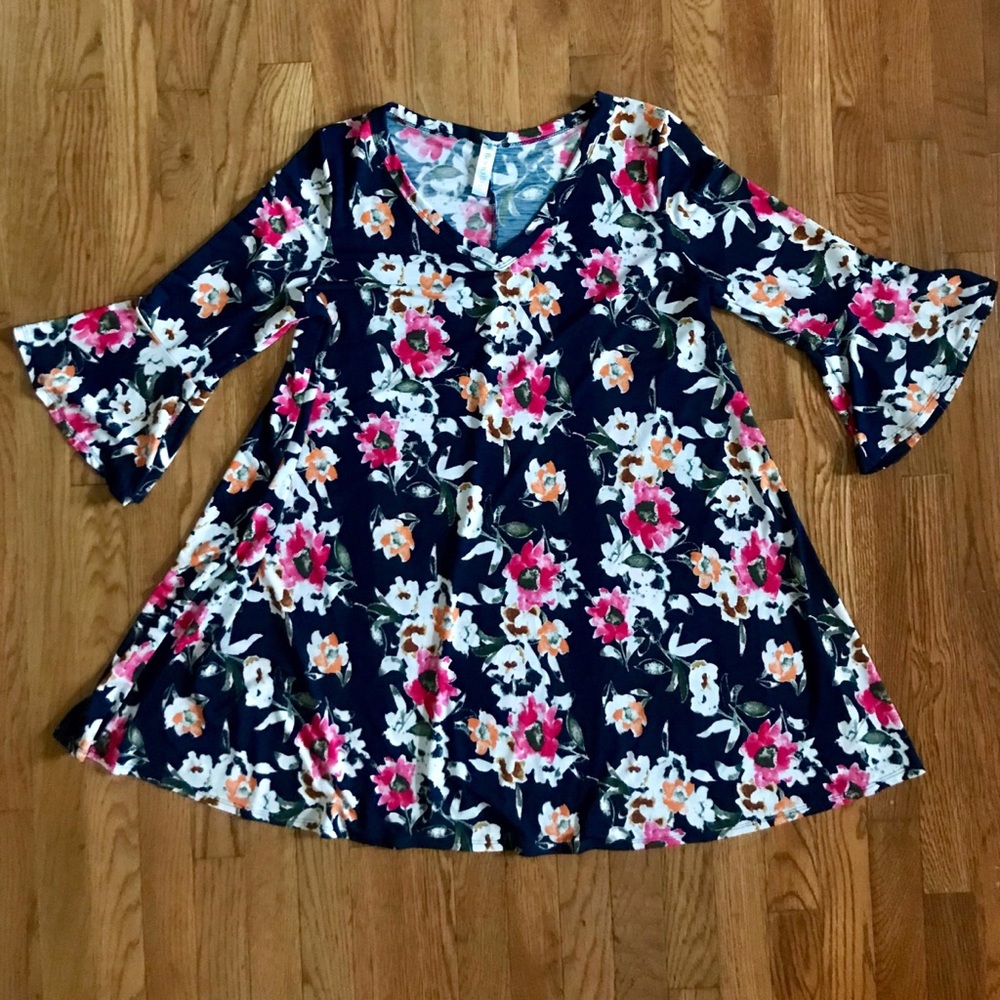 Floral dress Size L/XL